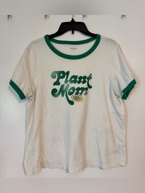 Old Navy Plant Mom Ringer Tee size L